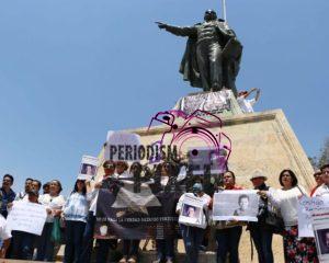 PERIODISTAS OAXAQUEÑOS SE UNEN A PROTESTA NACIONAL CONTRA VIOLENCIA HACIA SU GREMIO