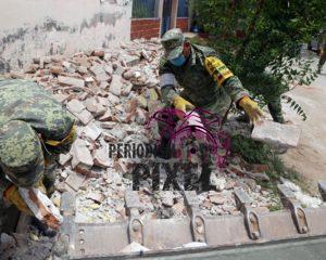 Avanzan con los trabajos de limpieza de escombros de casas devastadas por sismo en ixtaltepec