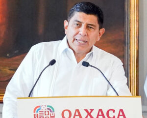 Gobernador-Salomón-Jara-Cruz.jpg